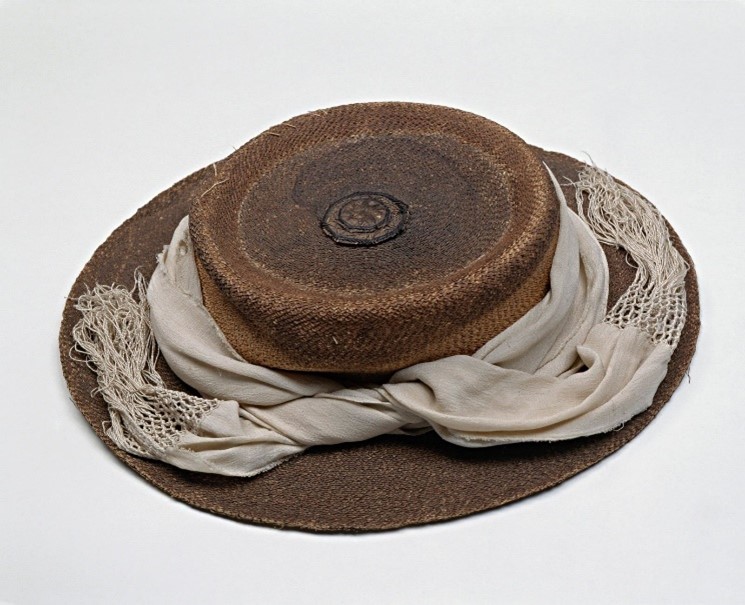 Cabbage-Tree Palm hats. – Victoria’s Forests & Bushfire Heritage